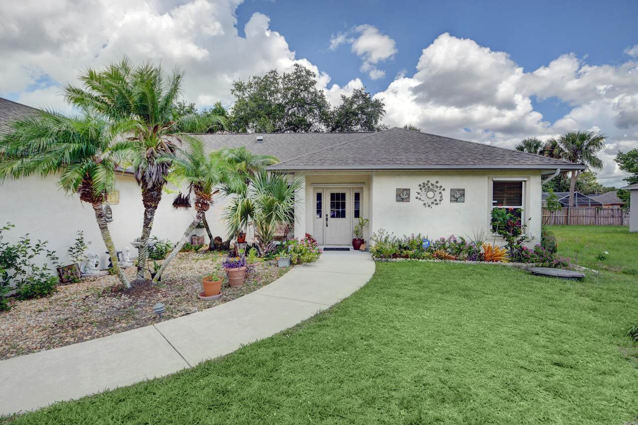 2361 Pamona Street - Photo 1