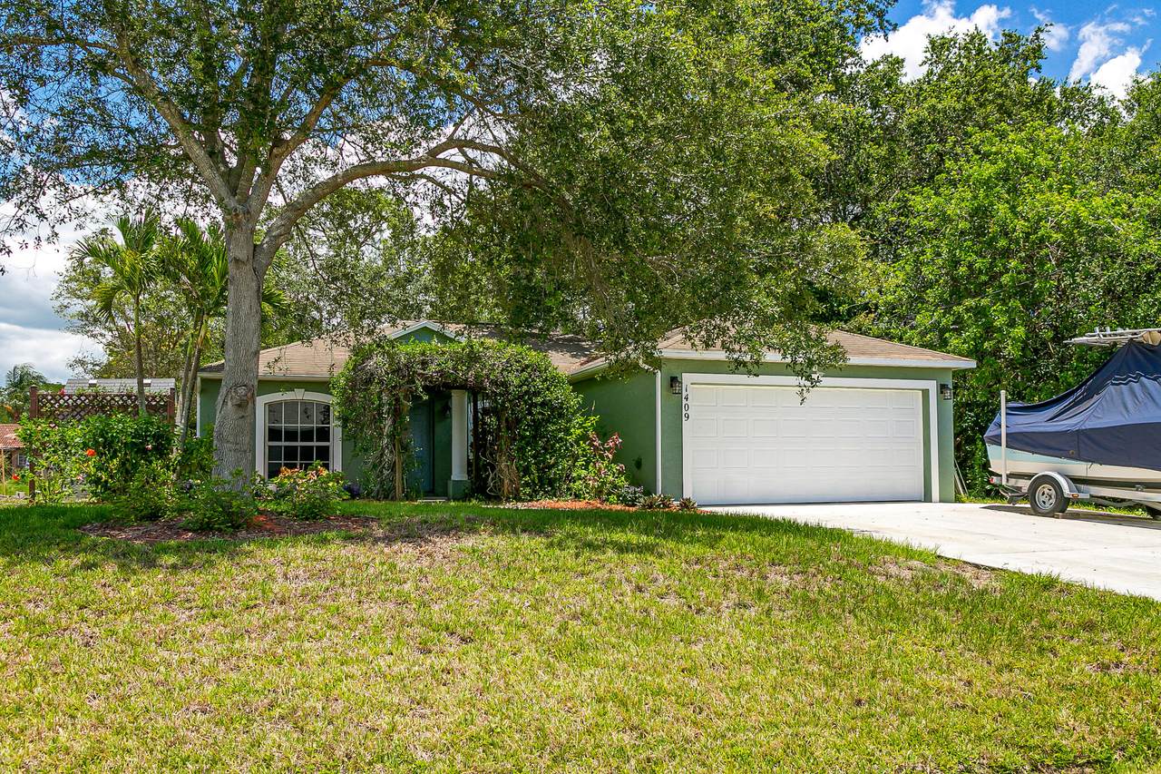 1409 Gastador Avenue - Photo 1
