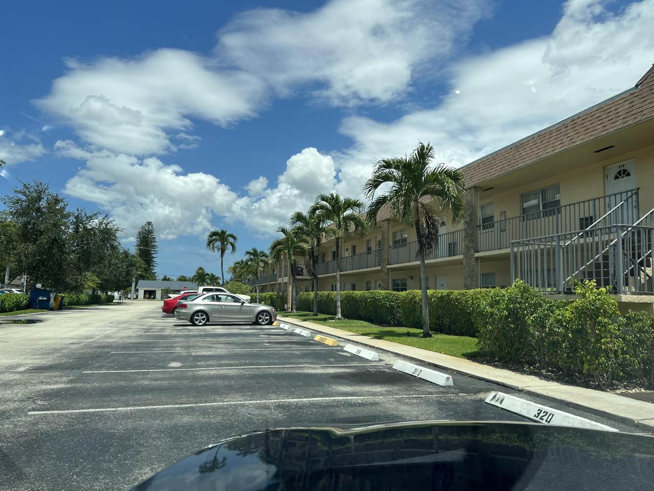 9855 Sandalfoot Boulevard - Photo 1