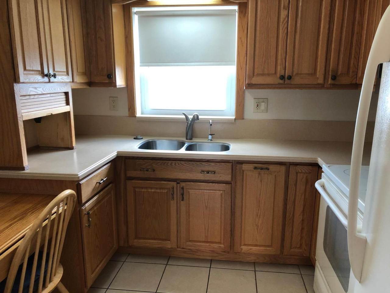 2910 Ashley Drive - Photo 1