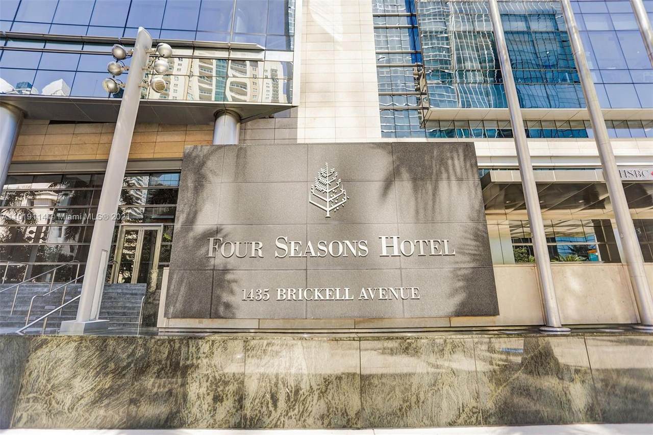 1435 Brickell Avenue - Photo 1