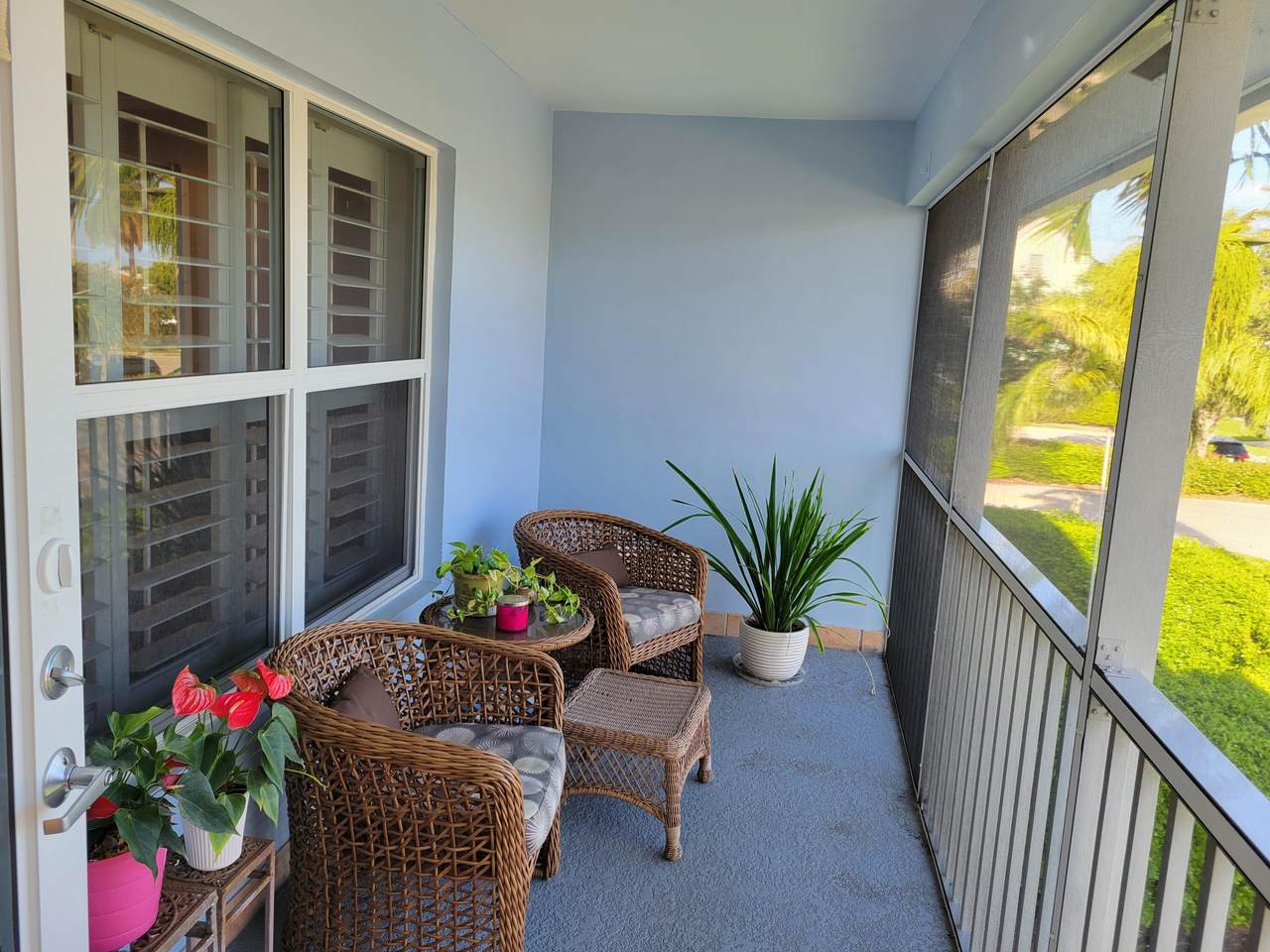 2835 28th Avenue - Photo 1