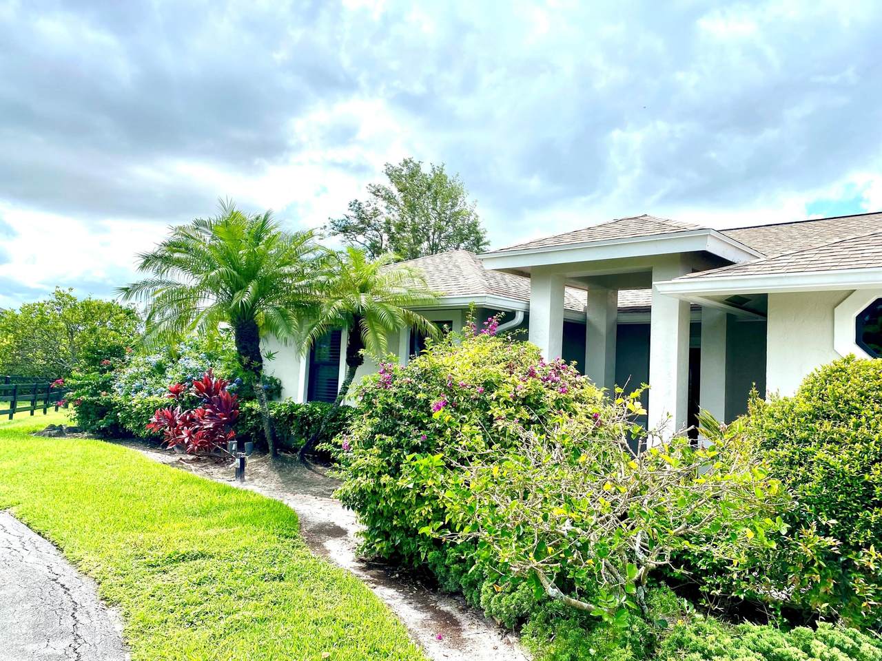 2904 Appaloosa Trail - Photo 1