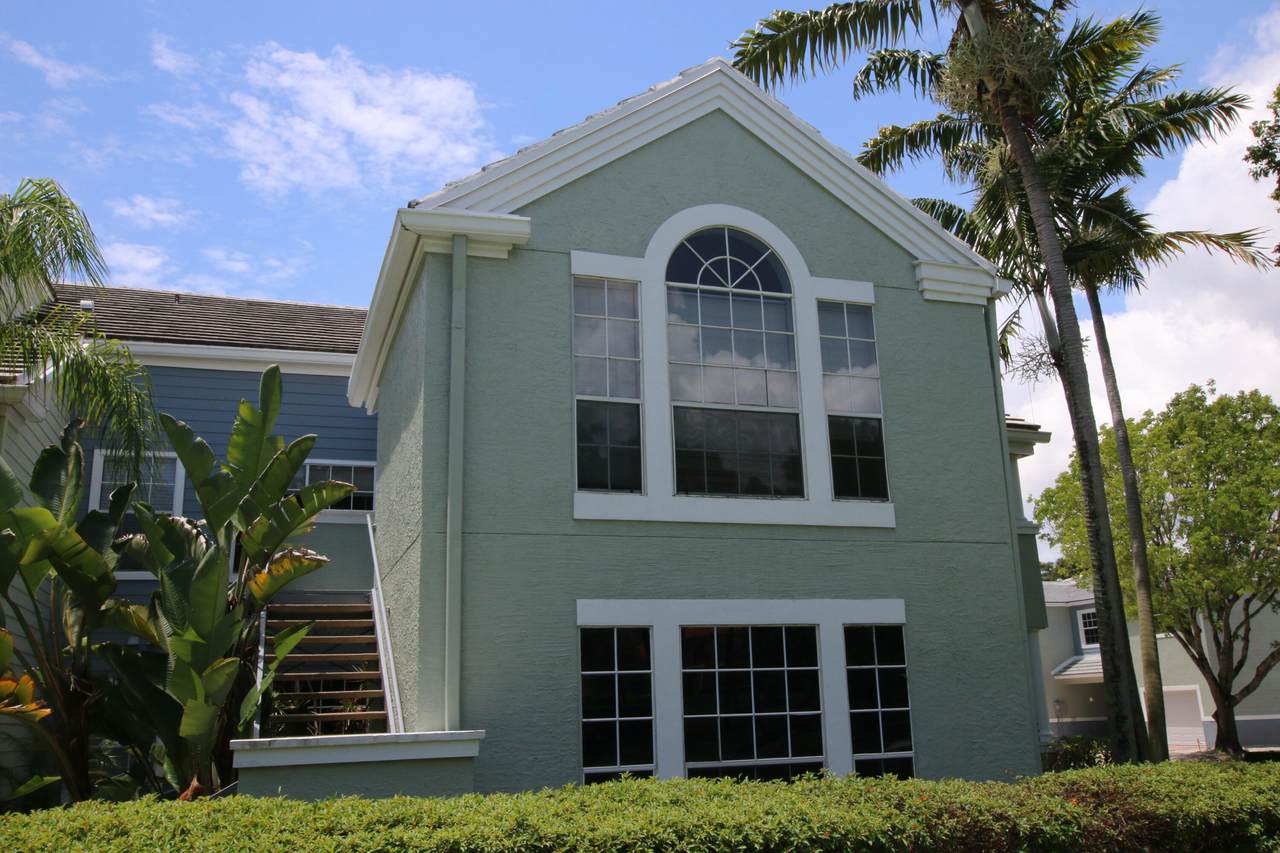 1205 Crystal Way - Photo 1
