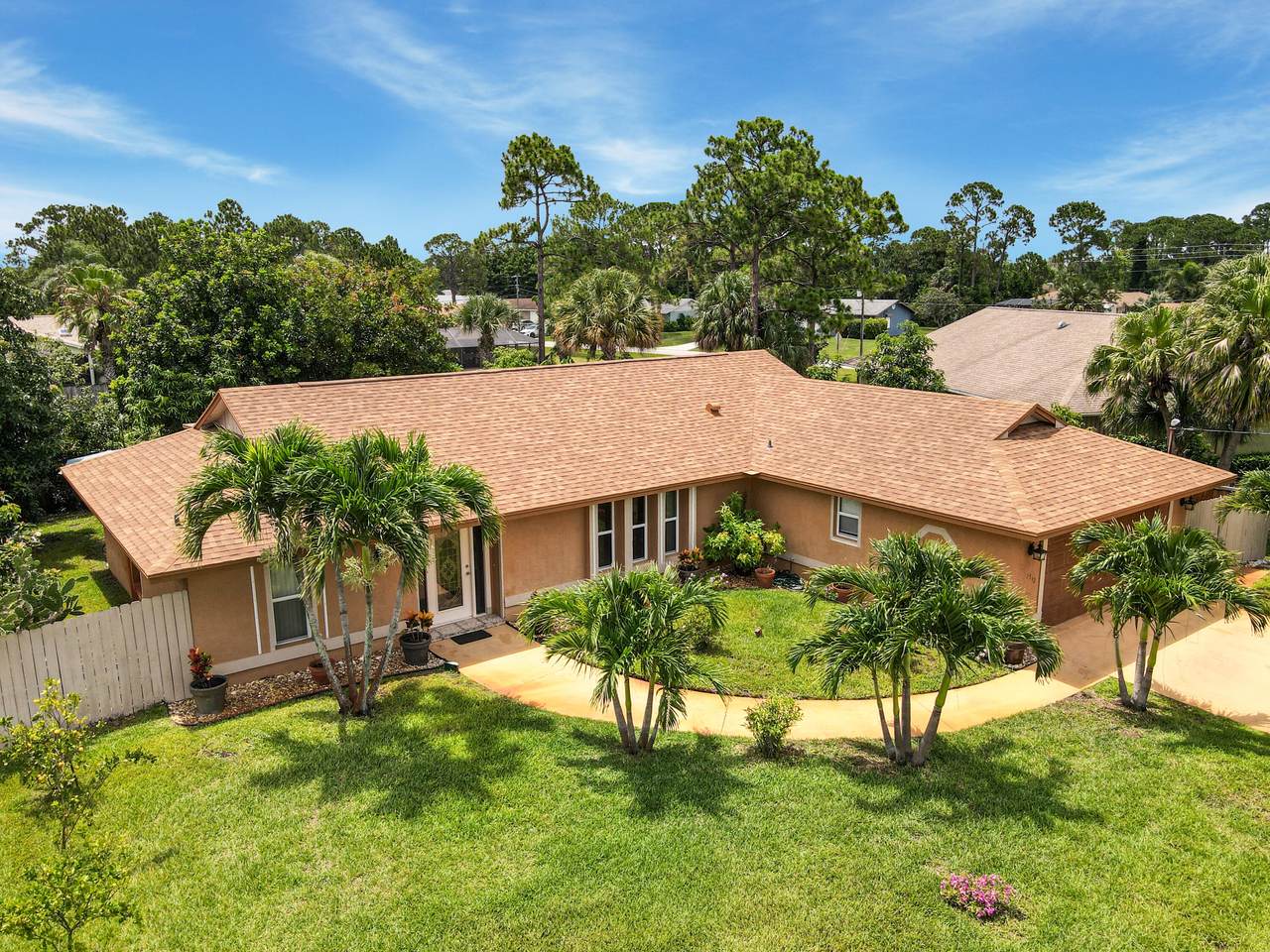 1512 Crown Street - Photo 1