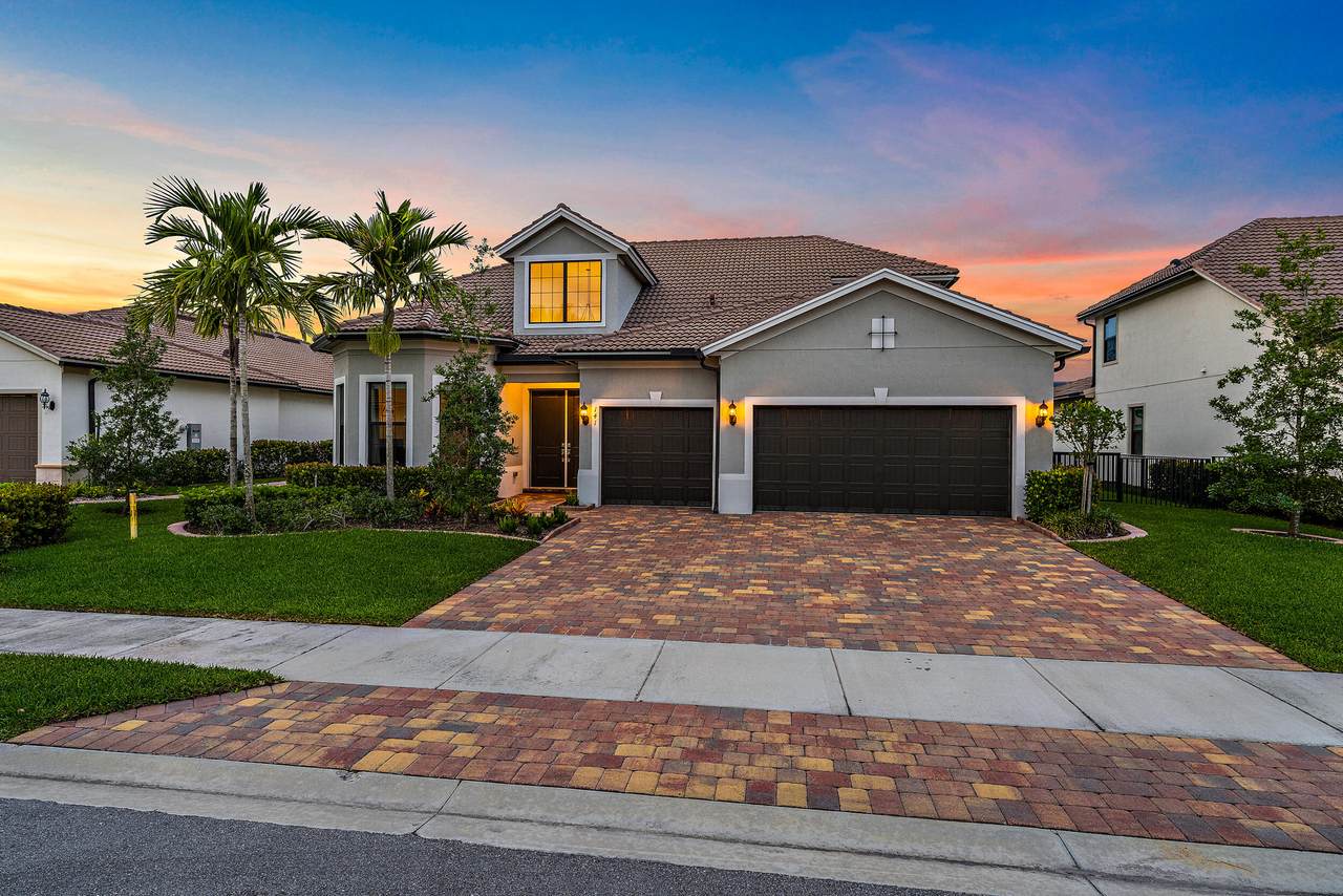 141 Blanca Isles Lane - Photo 1