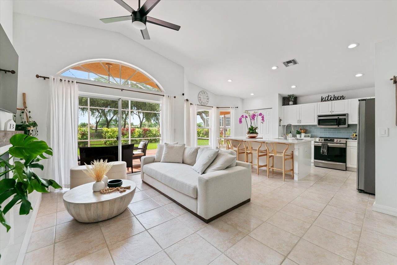 1680 Lakefield North Court - Photo 1