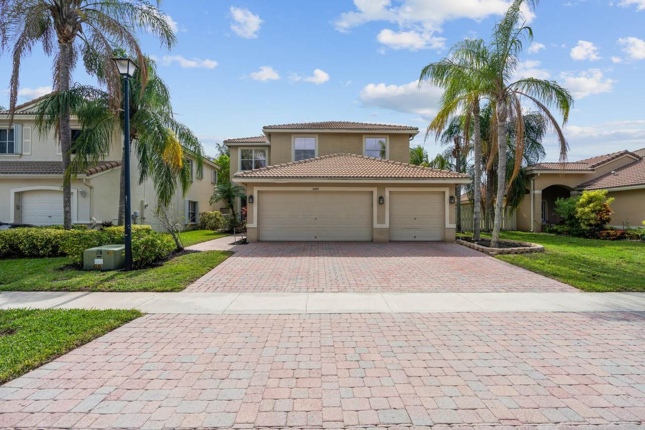 5097 Victoria Circle - Photo 1