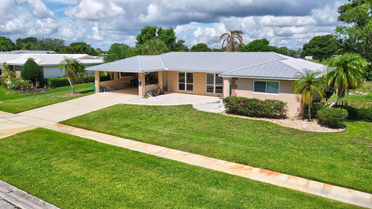 2842 Pine Valley Street - Photo 1