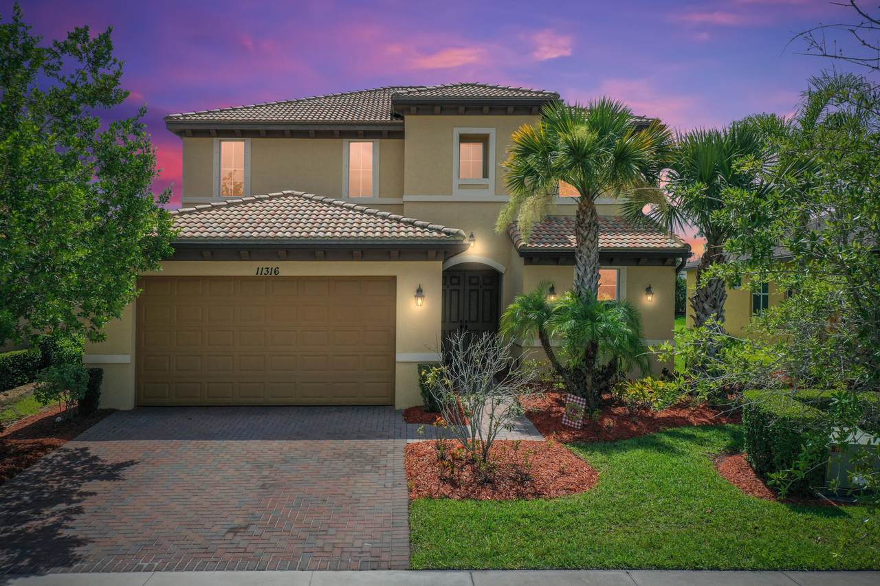 11316 Barton Way - Photo 1
