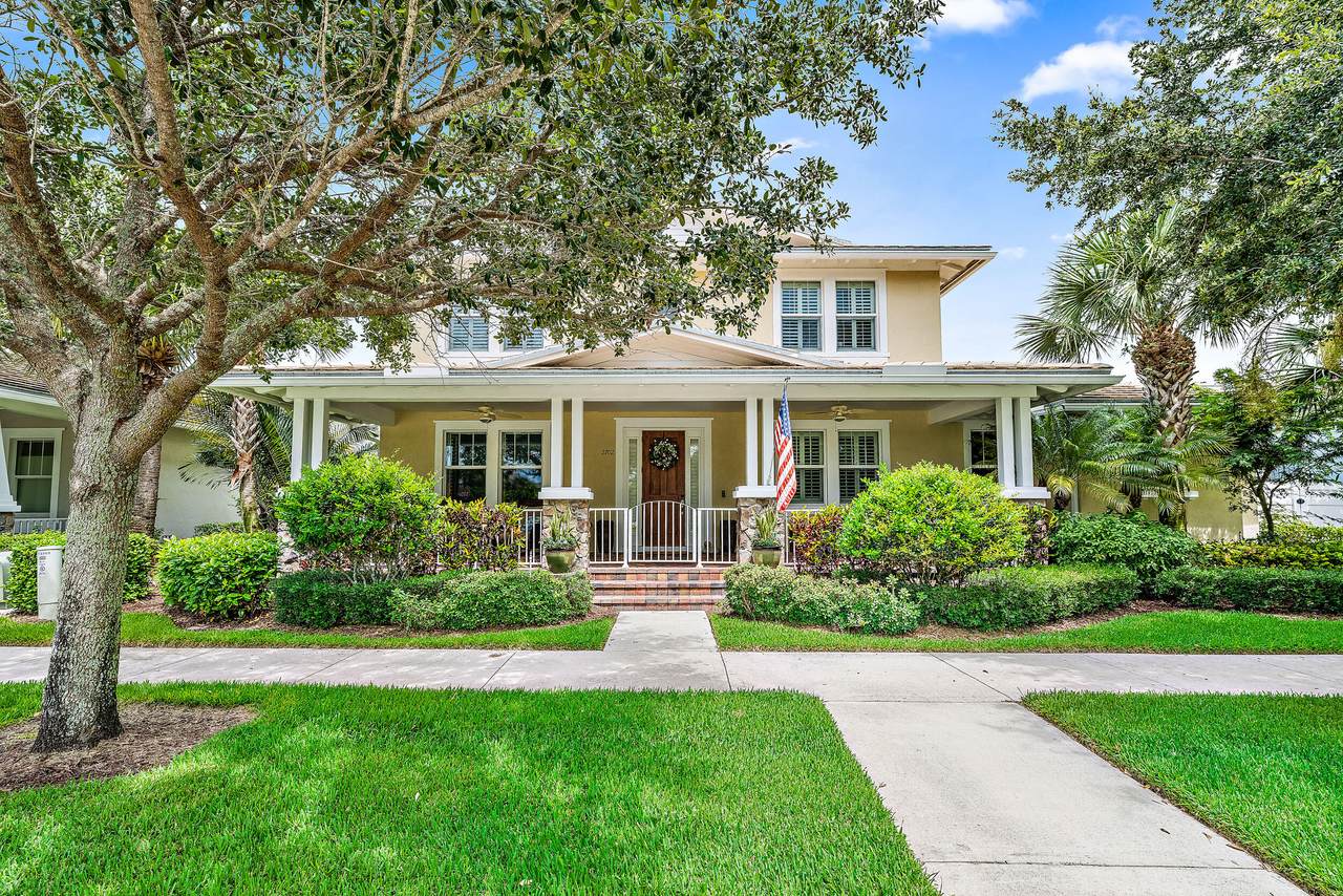 2702 Mallory Boulevard - Photo 1