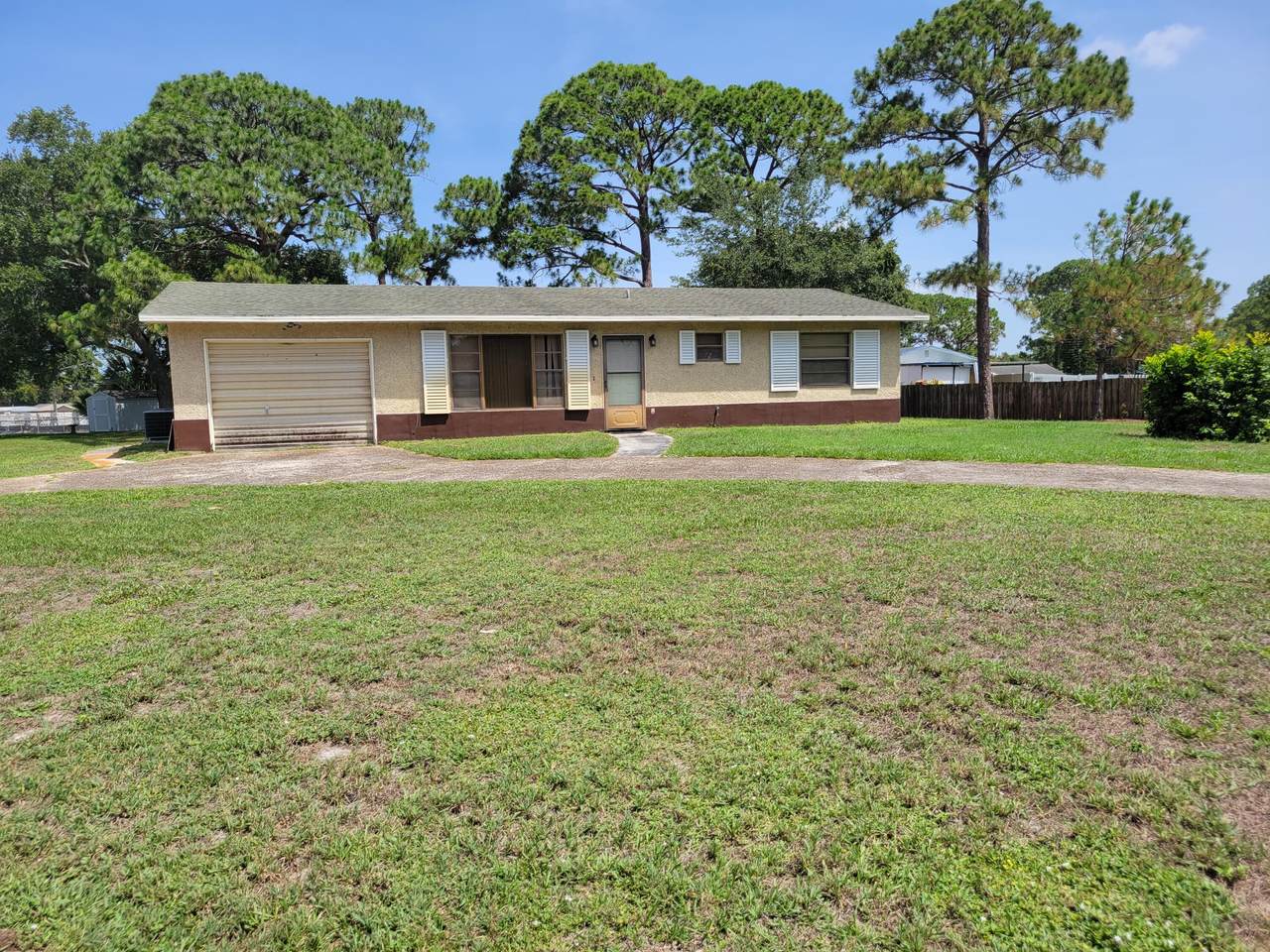 6502 Ocala Avenue - Photo 1