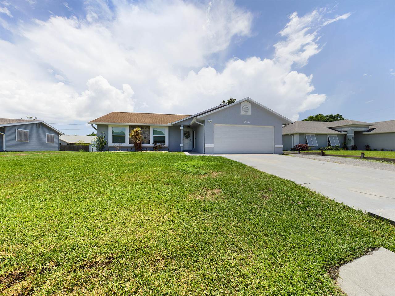 1046 Persian Lane - Photo 1