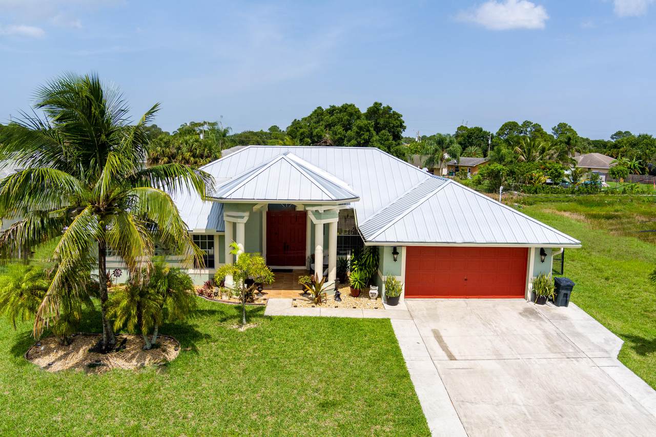 2457 Halissee Street - Photo 1