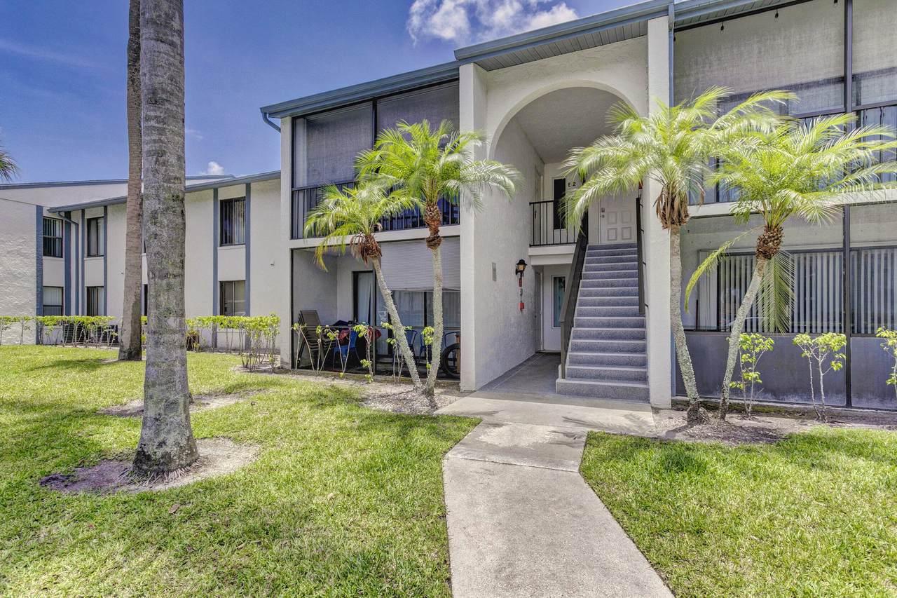 1010 Green Pine Boulevard - Photo 1