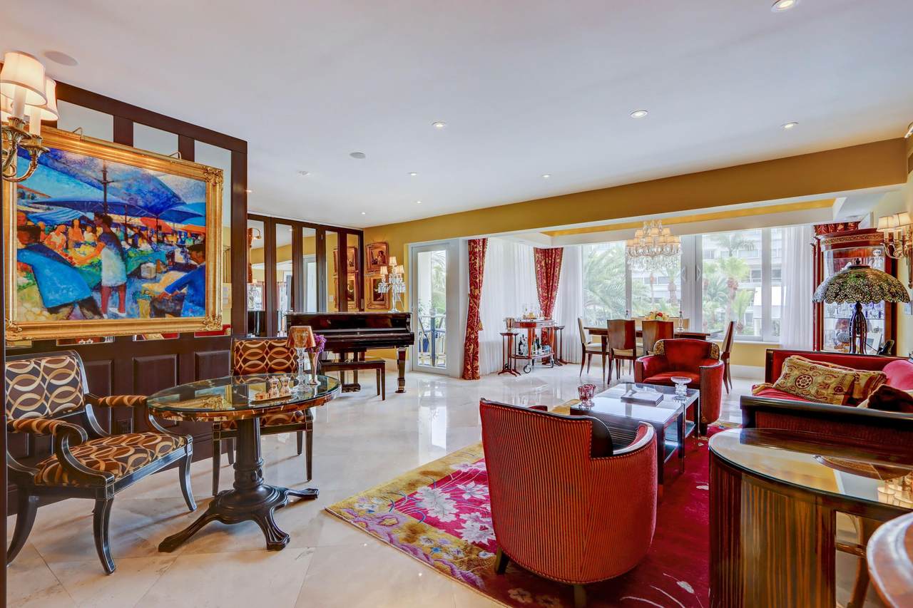 44 Cocoanut Row - Photo 1