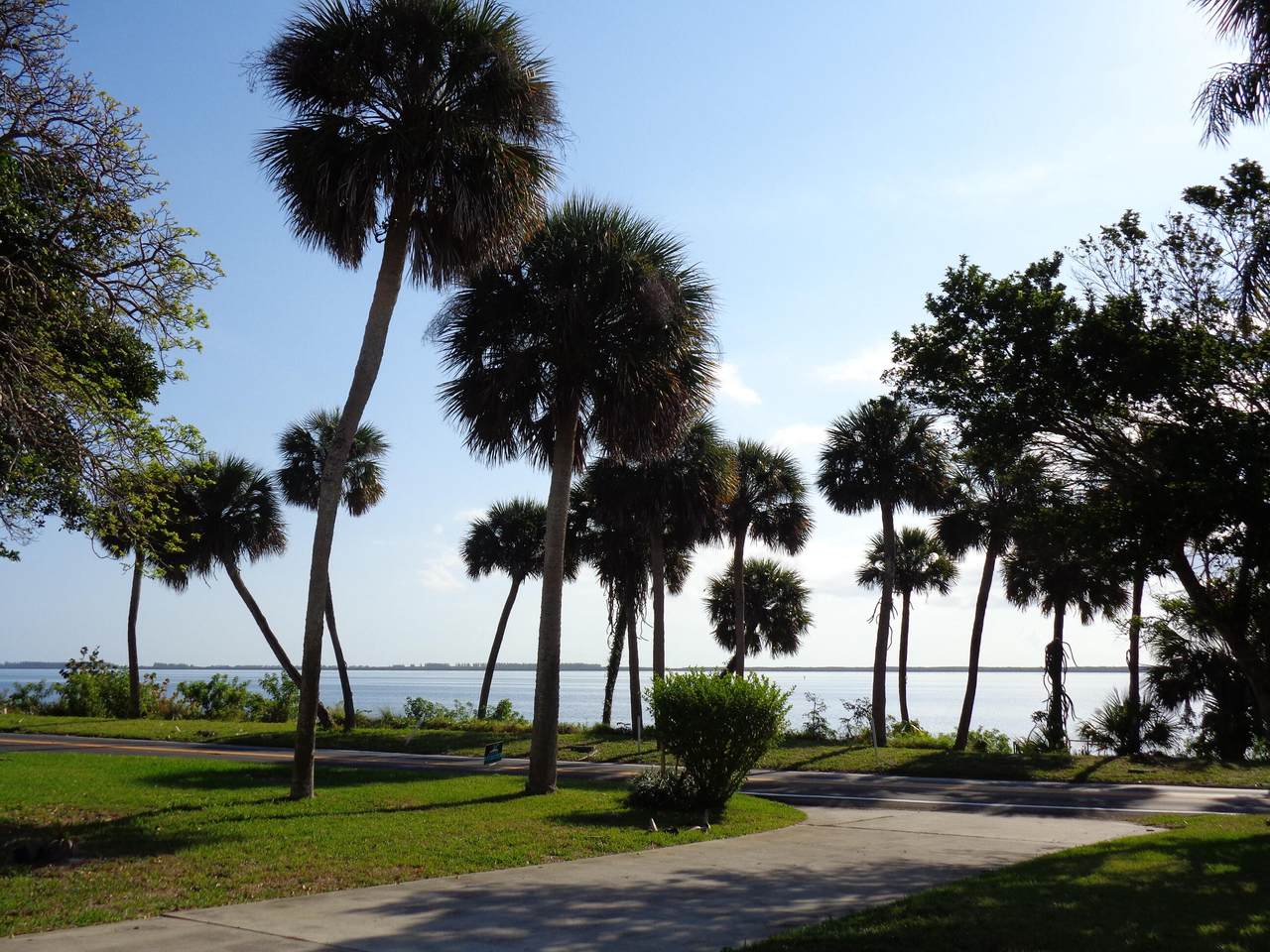 6915 Indian River Drive - Photo 1