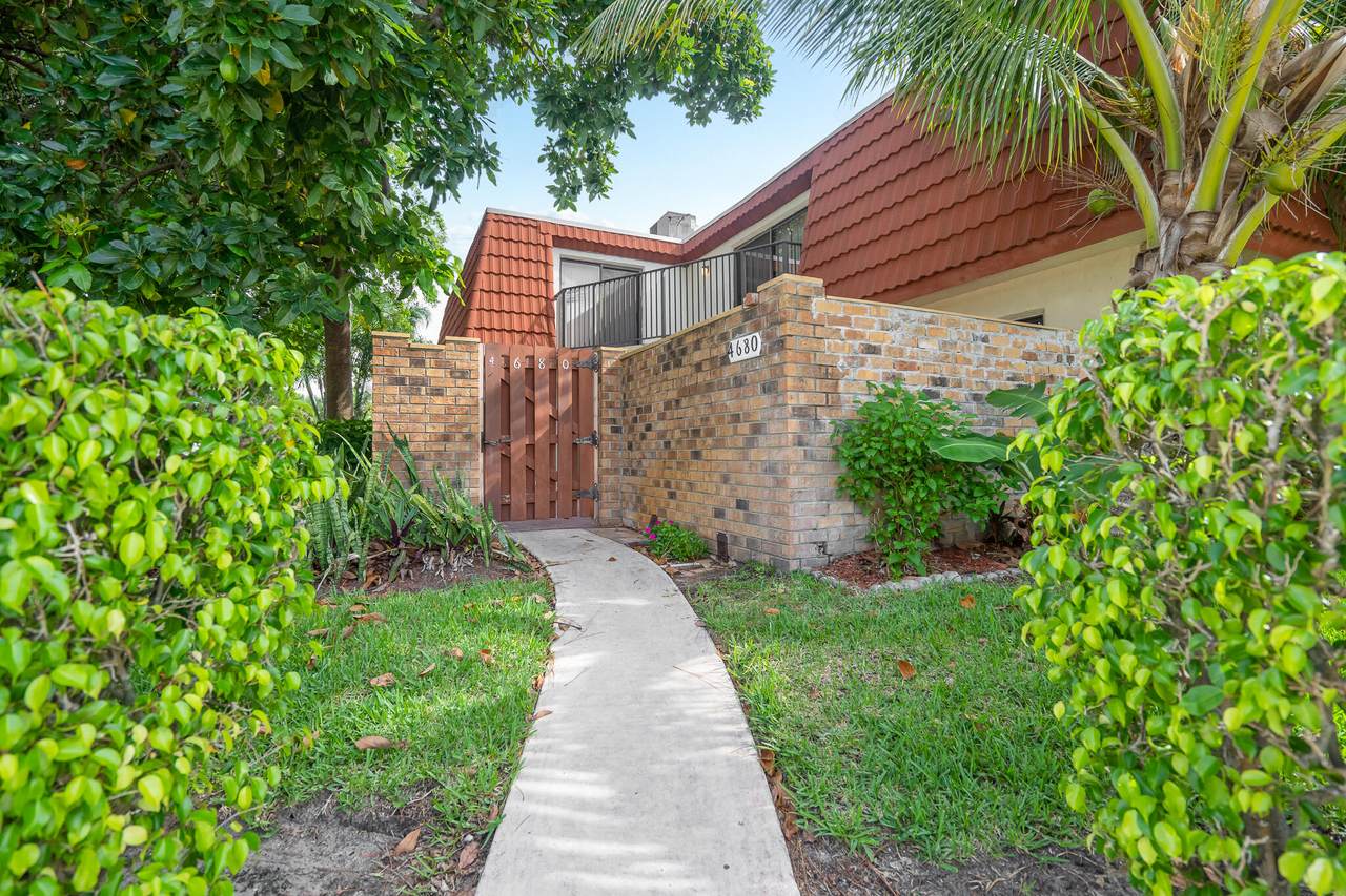 4680 Suburban Pines Drive - Photo 1