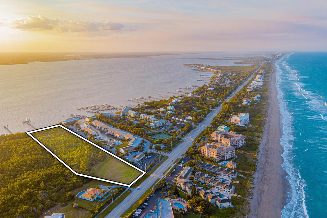 1436 Ocean Boulevard - Photo 1