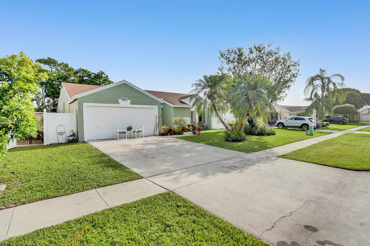 9873 Robins Nest Road - Photo 1