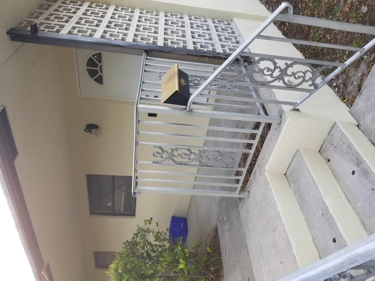 1005 L Street - Photo 1