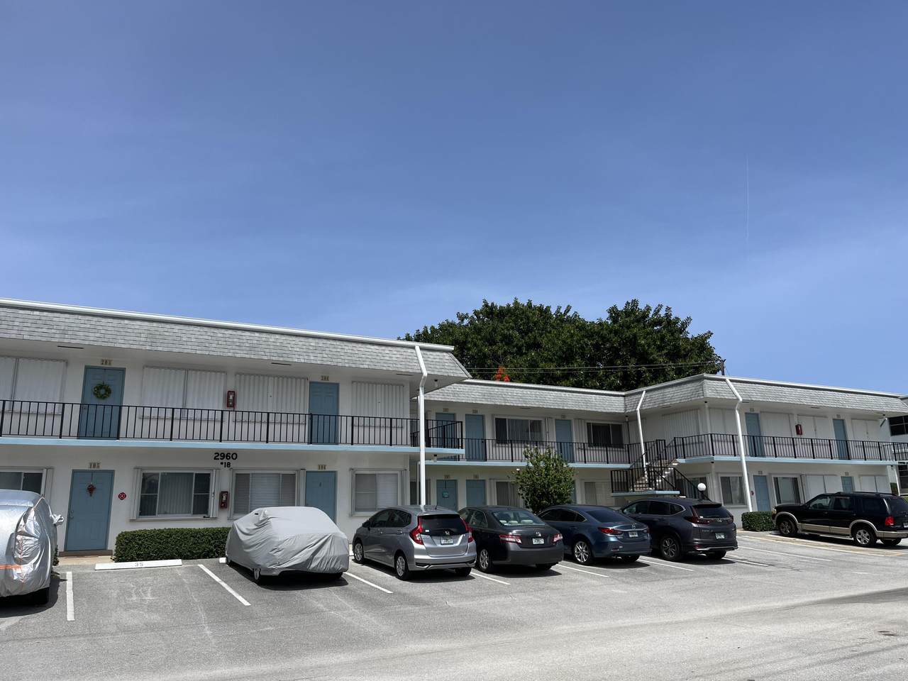 2960 Cynthia Lane - Photo 1