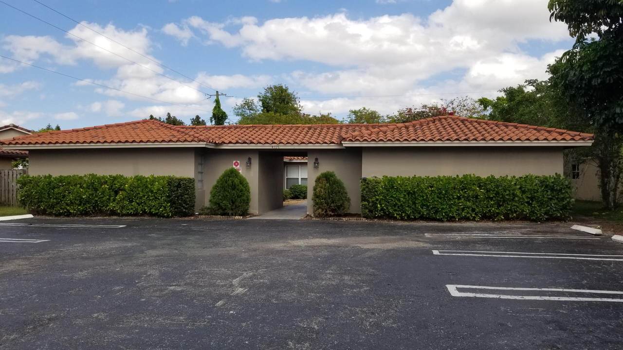4115 Riverside Drive - Photo 1