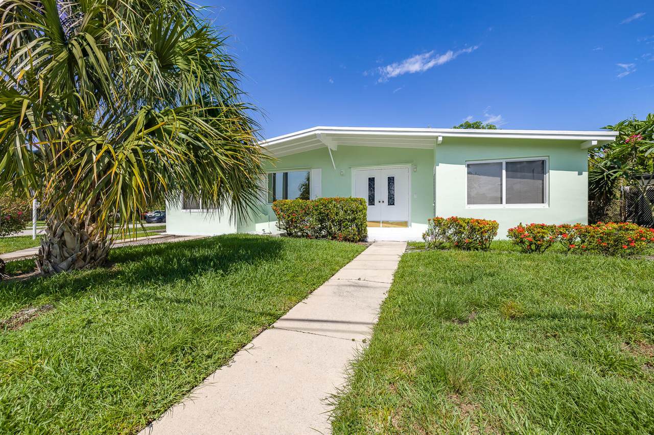 4540 15th Avenue - Photo 1