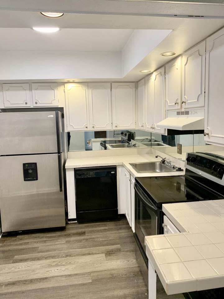 480 20th Street - Photo 1