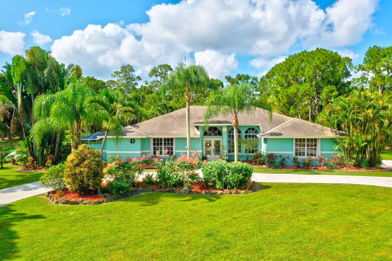 11844 165th Road - Photo 1
