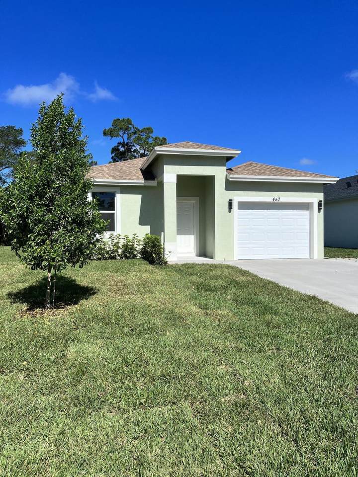 457 Swain Boulevard - Photo 1