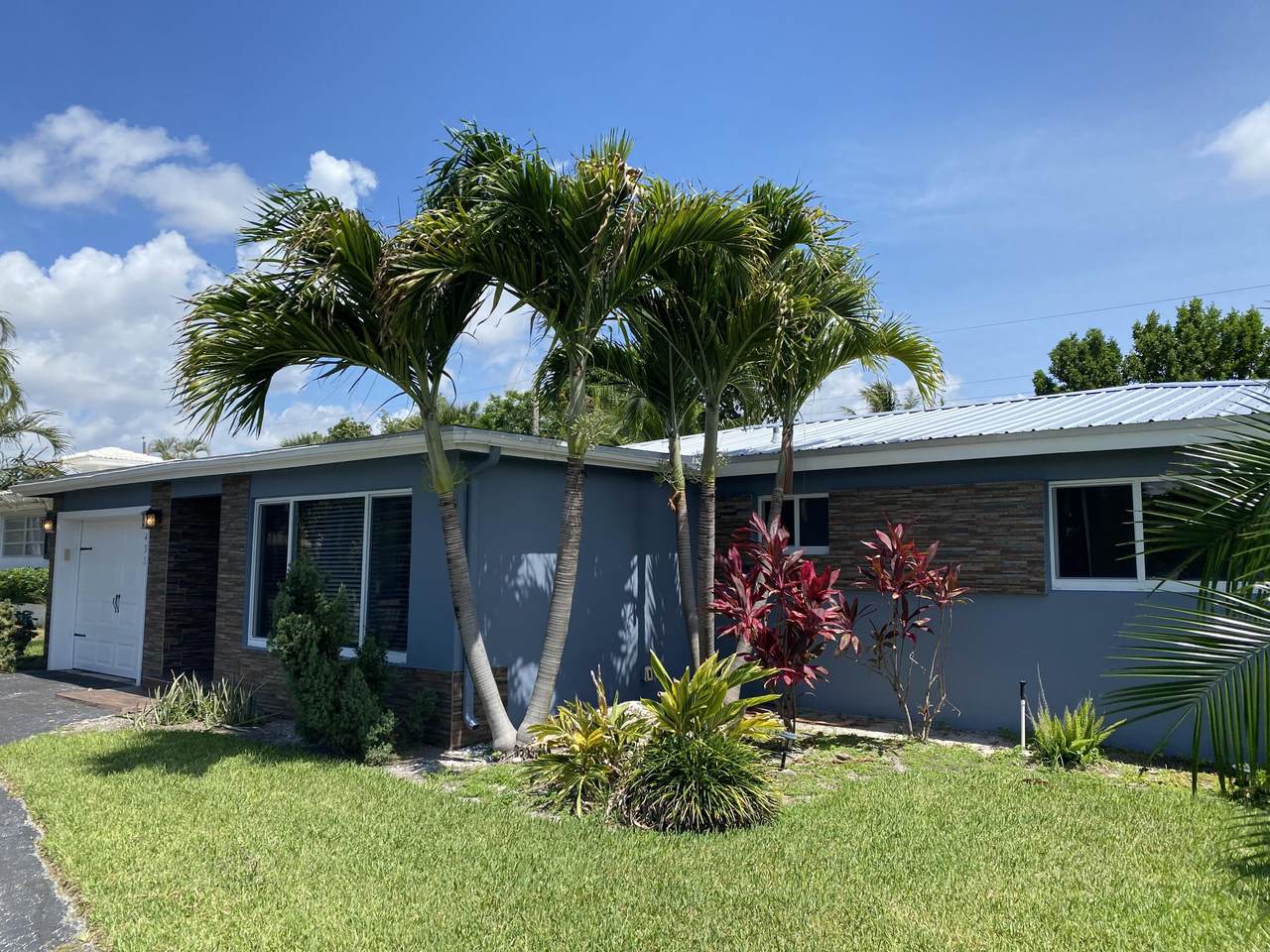 433 31st Street - Photo 1