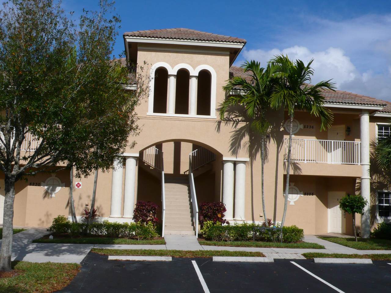 8228 Mulligan Circle - Photo 1
