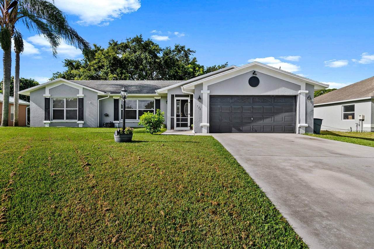 736 Bayard Avenue - Photo 1