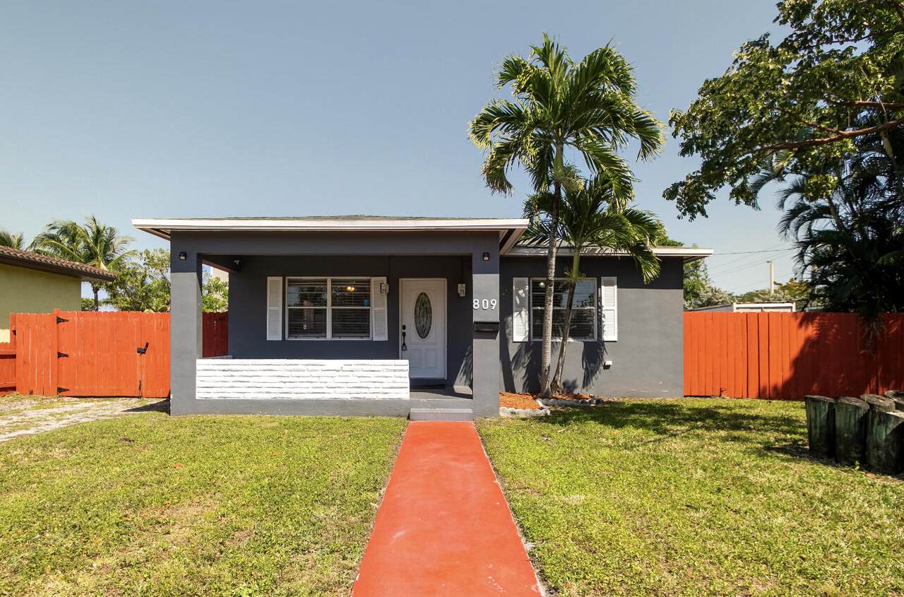 809 24th Avenue - Photo 1