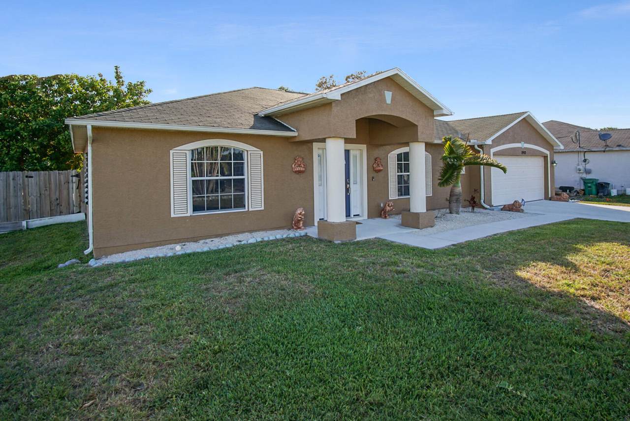 1992 Mcallister Lane - Photo 1