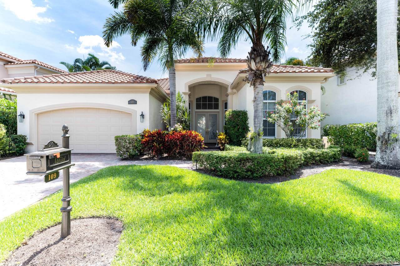 109 Siesta Way - Photo 1