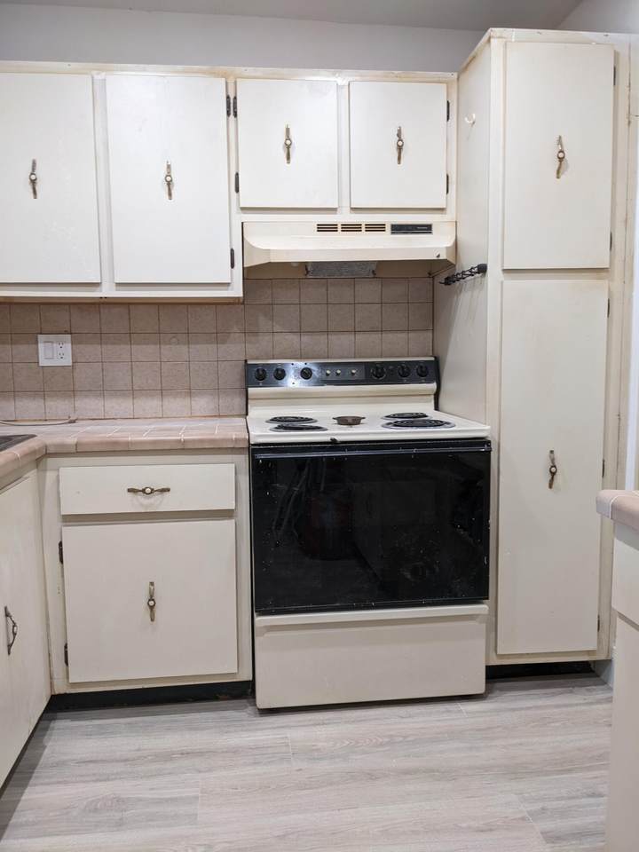 4354 9th Avenue - Photo 1