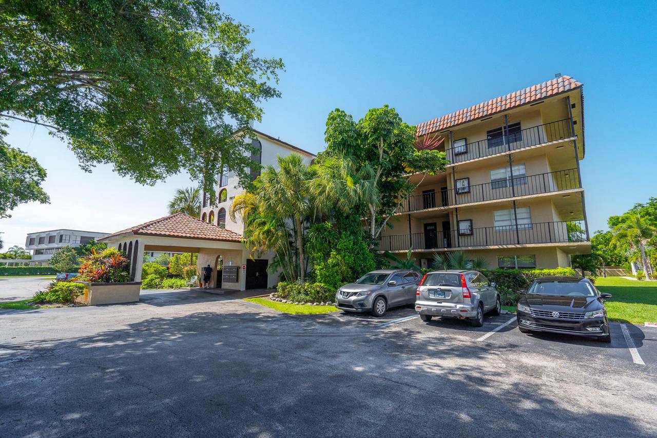 10144 Boca Entrada Boulevard - Photo 1