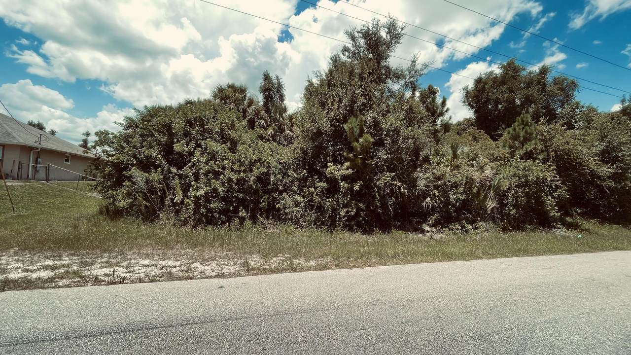 3513 59th Street - Photo 1