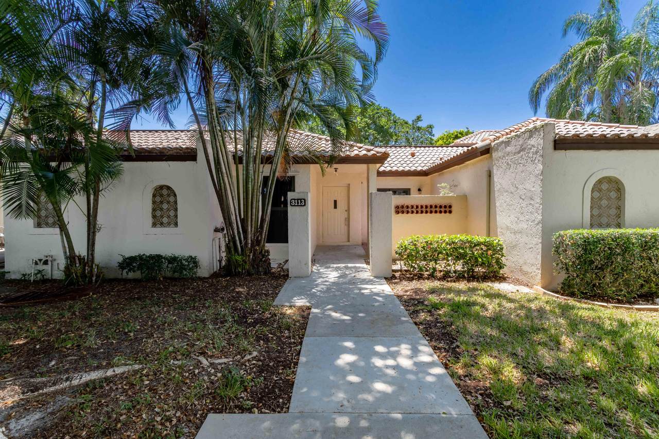 3113 Kingswood Terrace - Photo 1