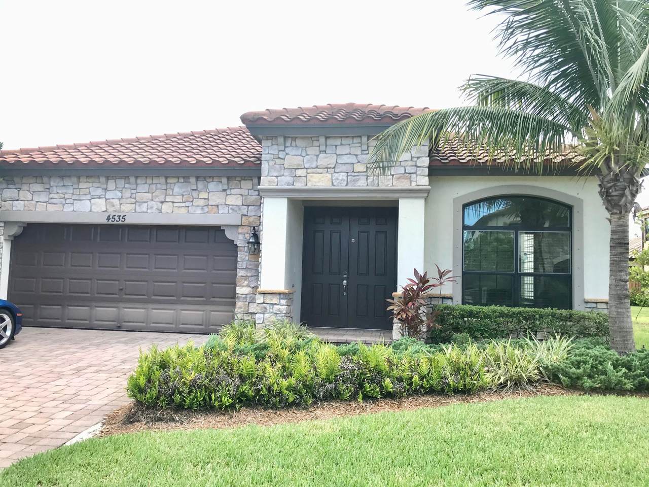4535 Gulf Sounds Lane - Photo 1