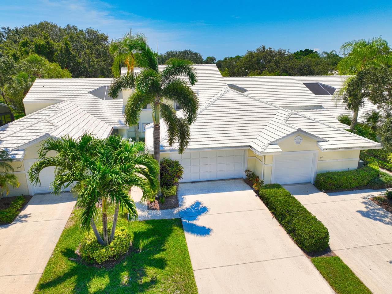 2423 Foxpoint Trail - Photo 1