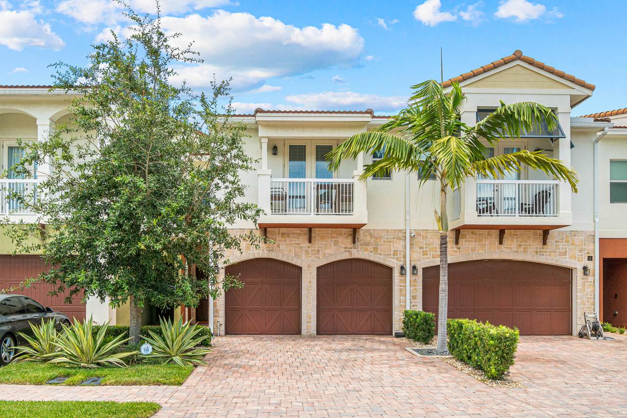 100 69th Circle - Photo 1