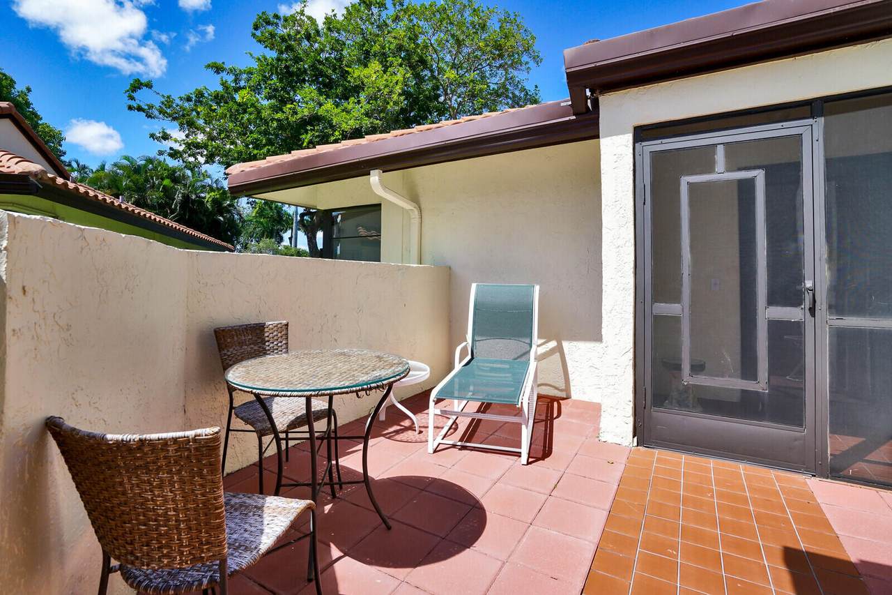 10570 Beach Palm Court - Photo 1