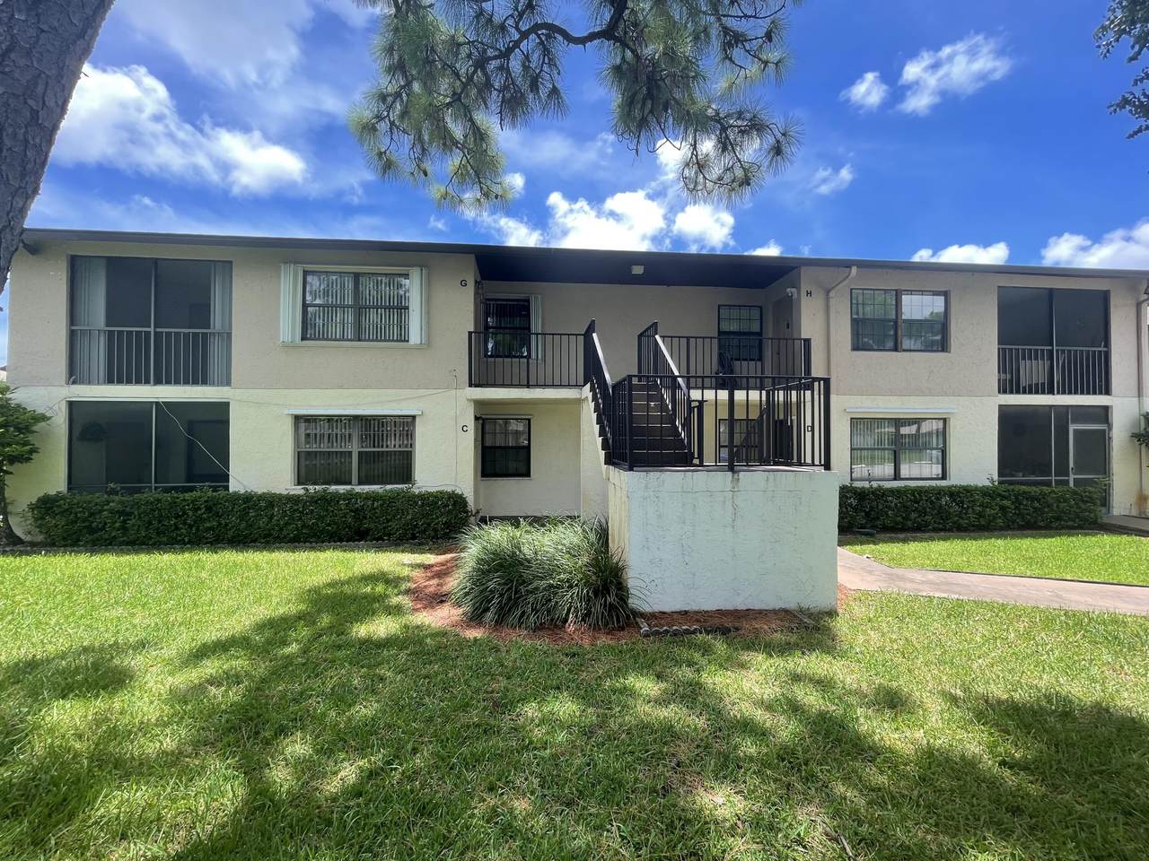 4205 57th Avenue - Photo 1