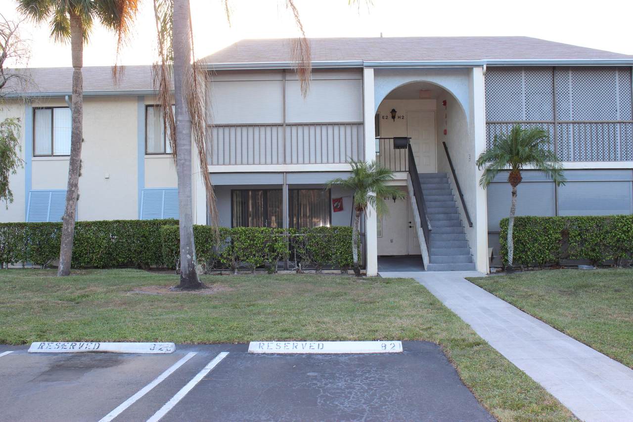 1116 Green Pine Boulevard - Photo 1