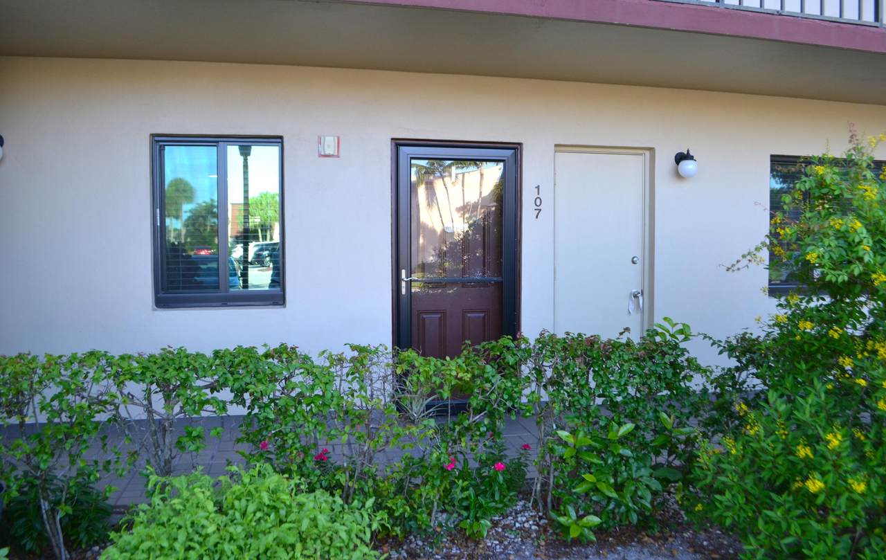 4465 Luxemburg Court - Photo 1