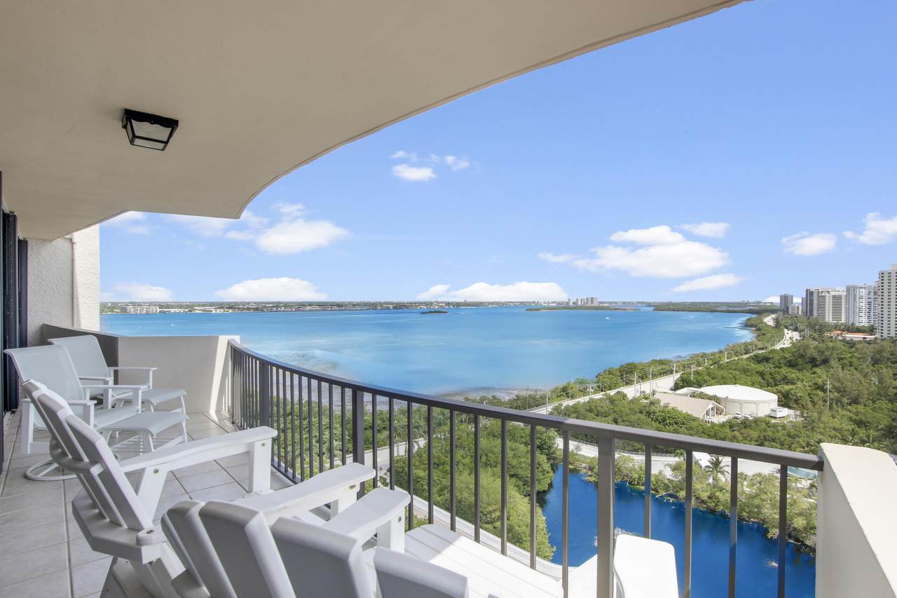 4200 Ocean Drive - Photo 1