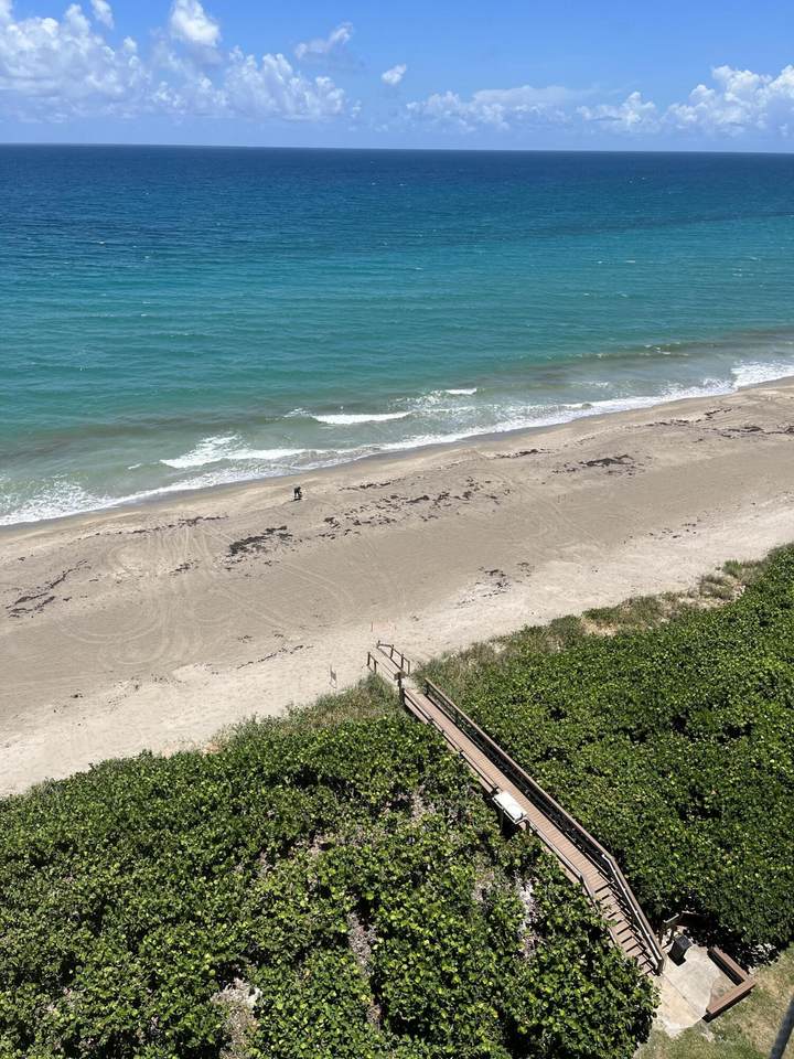 9940 Ocean Drive - Photo 1